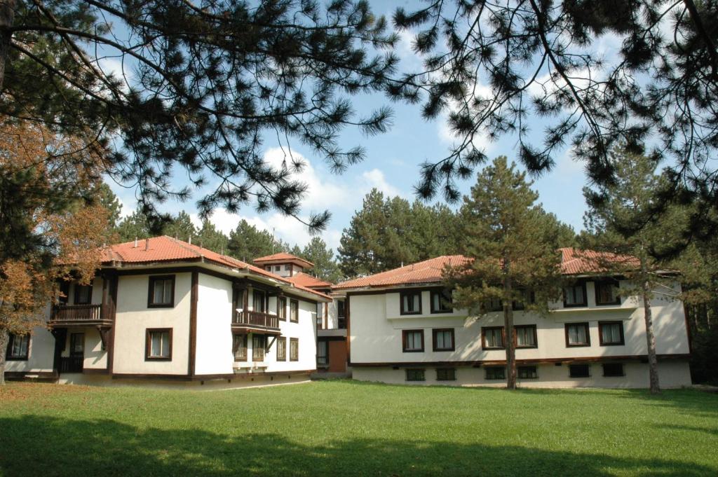 Sumarice Hotell Kragujevac Eksteriør bilde