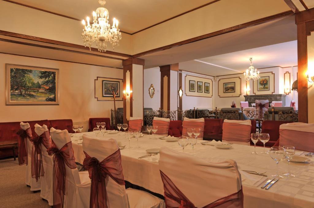 Sumarice Hotell Kragujevac Eksteriør bilde